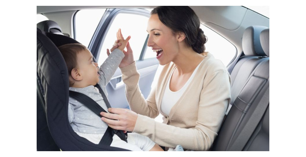 Sillitas para coche: importancia para la vida de tu bebé